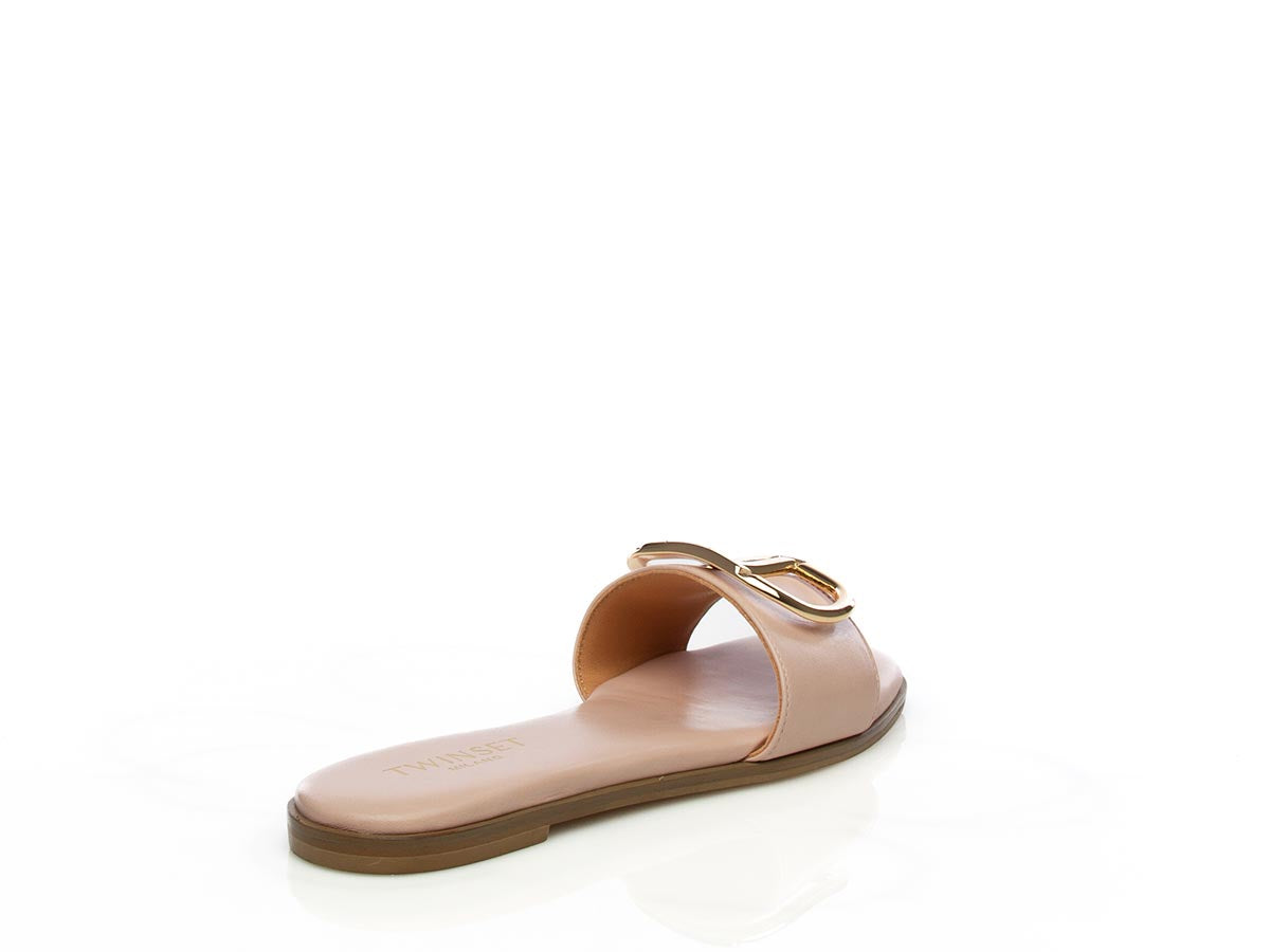 Sandalo basso in pelle con Oval T pink mousse