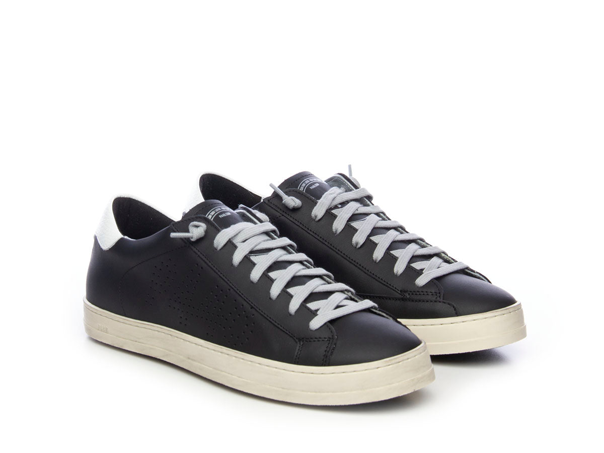 Sneaker John black
